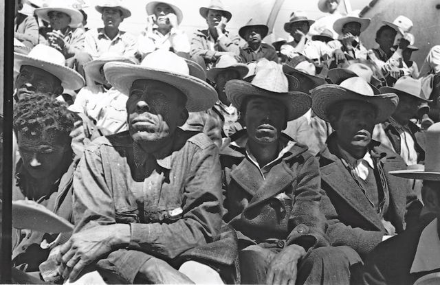 Campesinos en mitin del Gral.Lázaro Cardenas. 1939